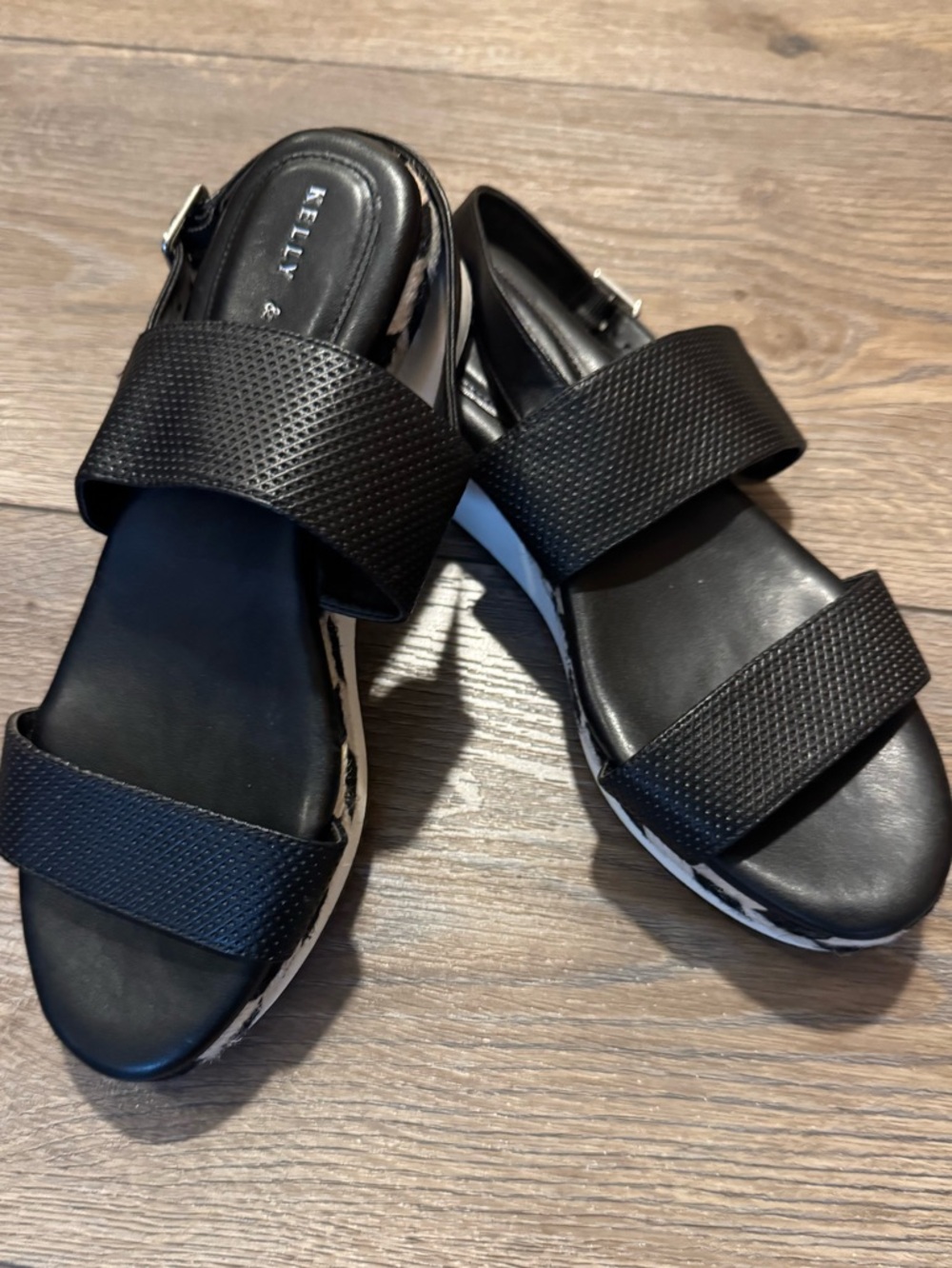 KELLY & KATIE Poliana Wedge Espadrille Sandals Sz 8 1/2